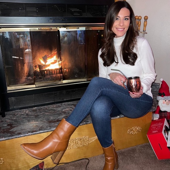 Meet your Posher, Kierstin - Picture 2 of 3